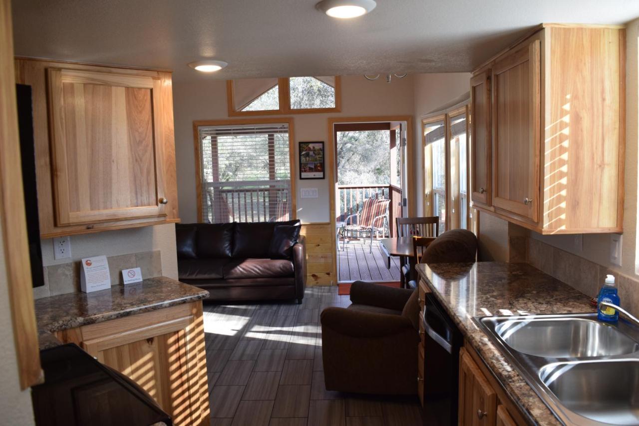 Yosemite Rv Resort Coarsegold Exterior photo